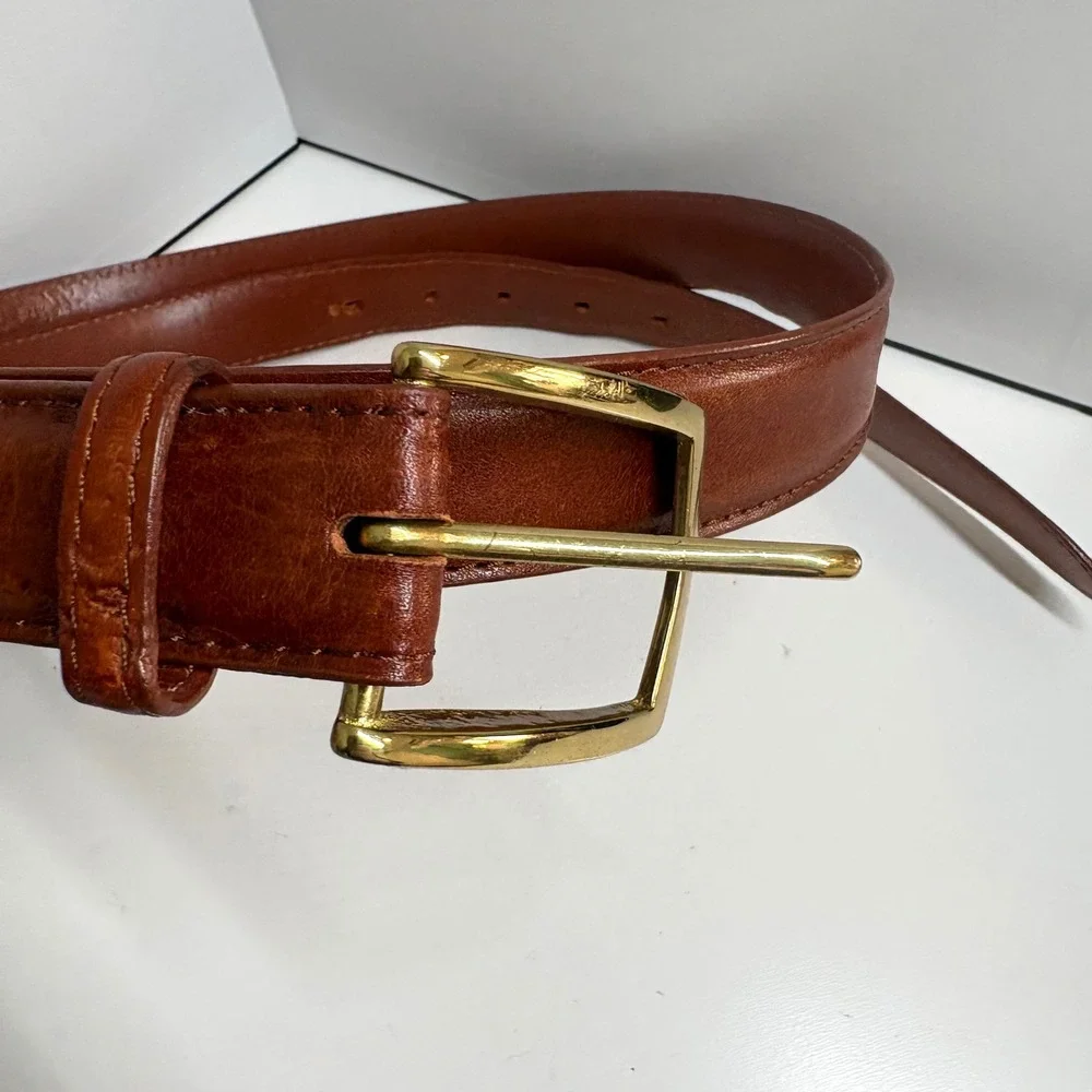 J. Hilburn Men's Brown Leather Belt in‎ Size 50